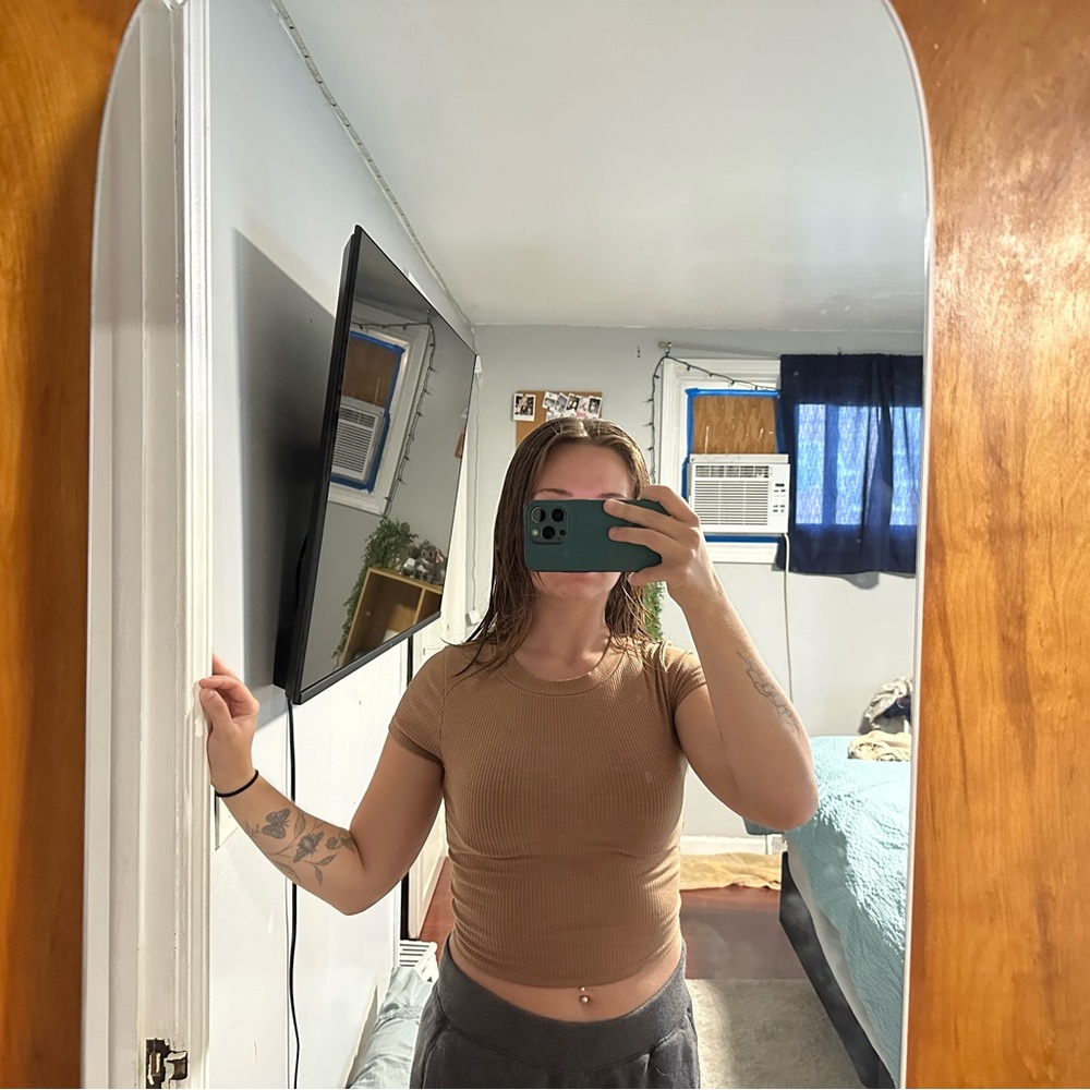 Windsor Ribbed Brown Crop Top - Picture 2 of 2